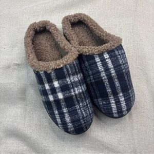 Mens Plaid Hoodback Slipper, Navy Blue, Medium 8-9